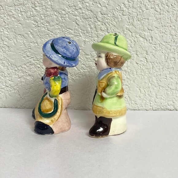 Vintage Cowboy and Cowgirl Salt and Pepper Shaker Set Japan Ceramic Decor - Picture 3 of 8